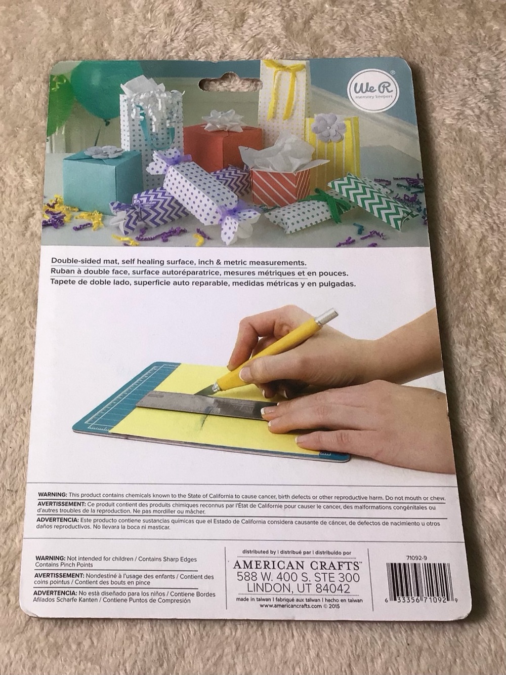 We R Memory Keepers Magnetic Mini Mat with Ruler - Picture 2 of 2
